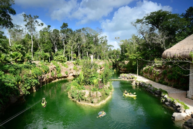 tirolesas en cenotes